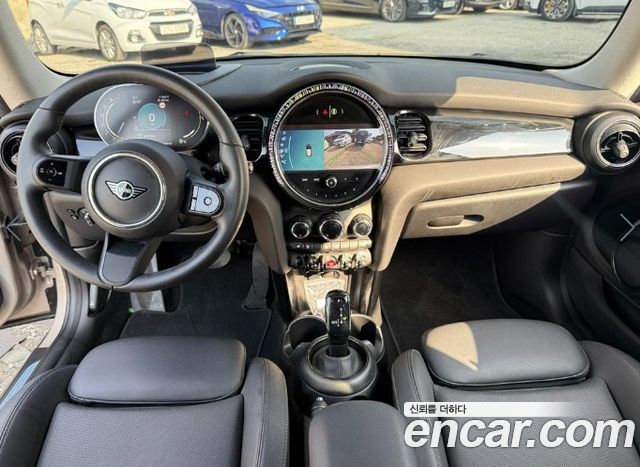 Mini Cooper 2023 — photo 6