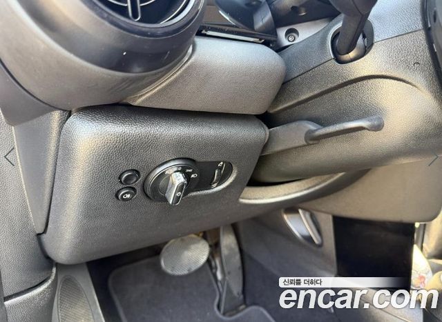 Mini Cooper 2023 — photo 11