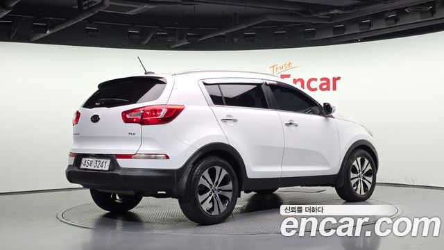 Kia Sportage 2011 — photo 2