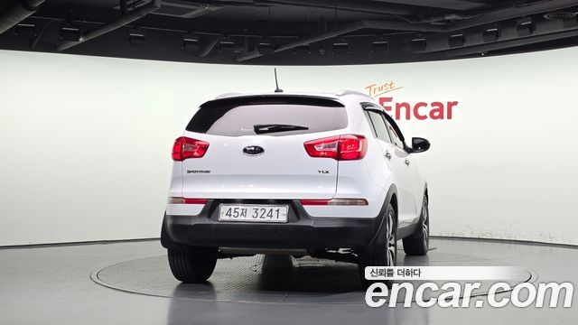 Kia Sportage 2011 — photo 4