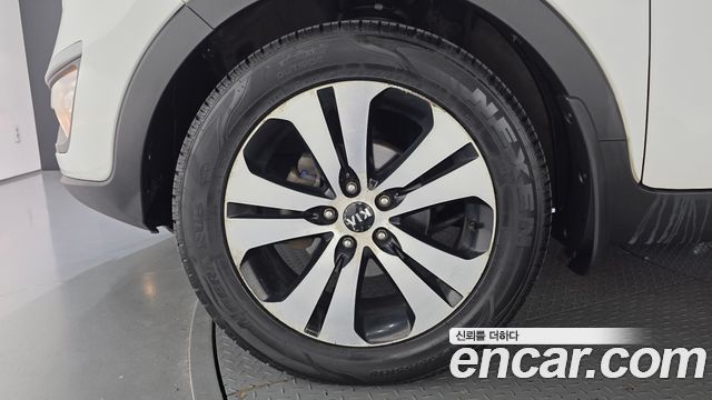 Kia Sportage 2011 — photo 5