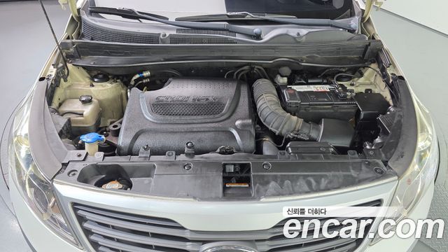 Kia Sportage 2011 — photo 6