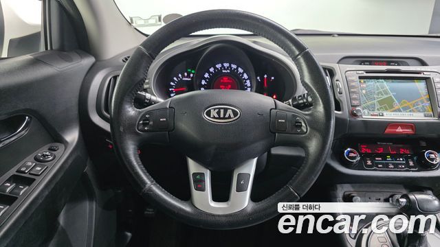 Kia Sportage 2011 — photo 13
