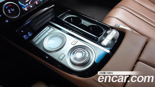 Genesis G80 2022 — photo 12
