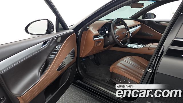 Genesis G80 2022 — photo 13