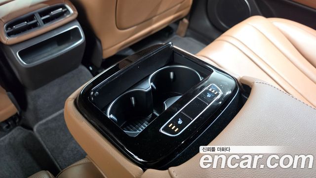 Genesis G80 2022 — photo 21