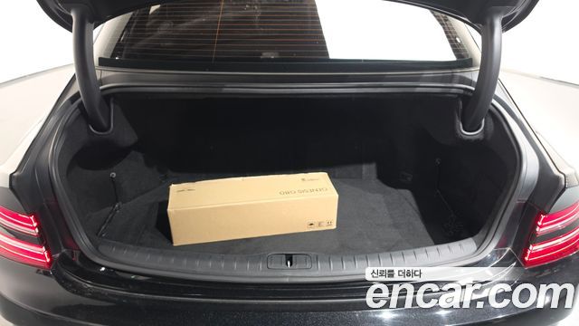 Genesis G80 2022 — photo 23