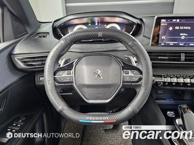 Peugeot 3008 2020 — photo 13