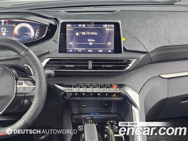 Peugeot 3008 2020 — photo 14