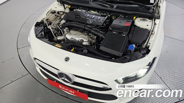 Mercedes-Benz A-Class 2021 — photo 6