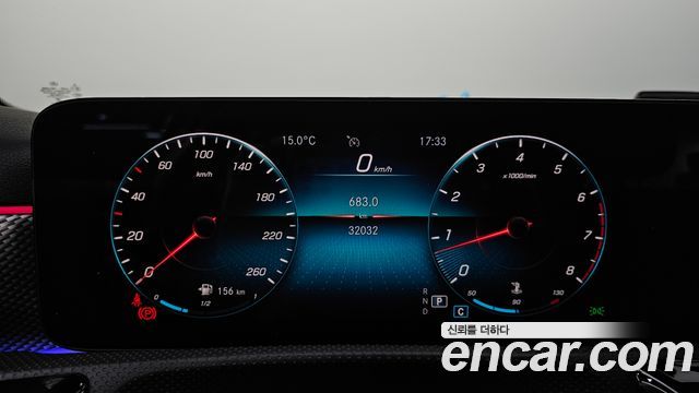 Mercedes-Benz A-Class 2021 — photo 11