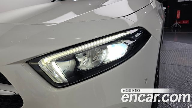 Mercedes-Benz A-Class 2021 — photo 8