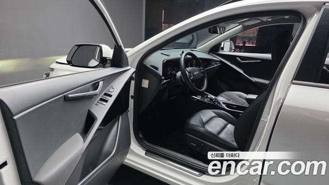 Kia Niro 2022 — photo 10