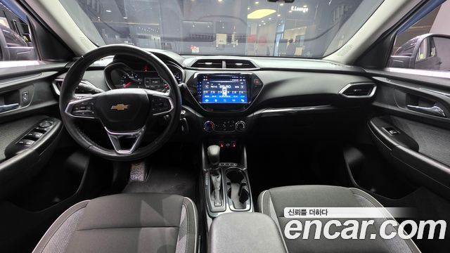 Chevrolet Korea Trailblazer 2022 — photo 10