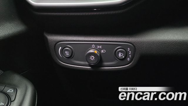 Chevrolet Korea Trailblazer 2022 — photo 23