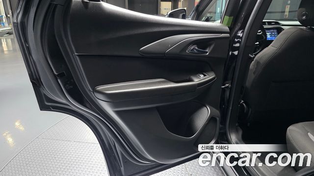 Chevrolet Korea Trailblazer 2022 — photo 15