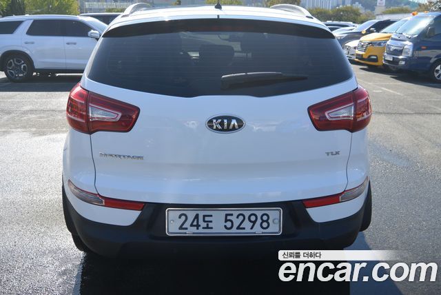 Kia Sportage 2011 — photo 4