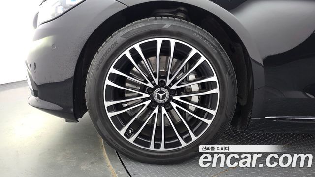 Mercedes-Benz S-Class 2021 — photo 5