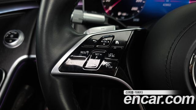 Mercedes-Benz S-Class 2021 — photo 24