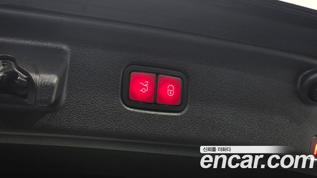 Mercedes-Benz S-Class 2021 — photo 26