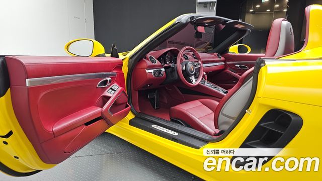 Porsche 718 2018 — photo 13