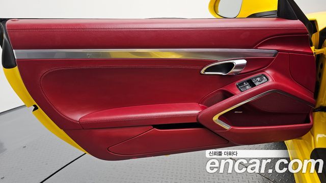 Porsche 718 2018 — photo 15