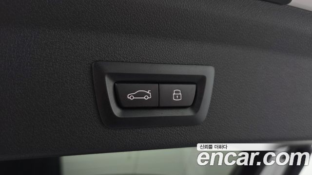 BMW 1-Series 2024 — photo 23