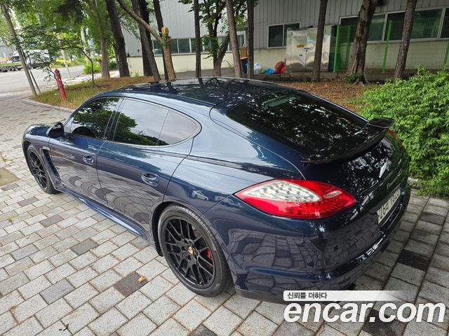 Porsche Panamera 2013 — photo 2