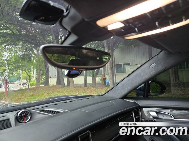 Porsche Panamera 2013 — photo 17