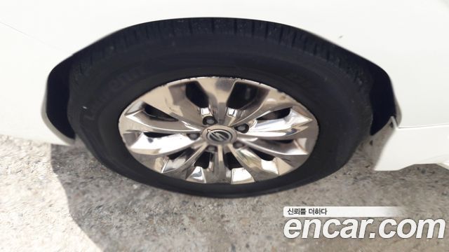 KG Mobility KORANDO 2016 — photo 17
