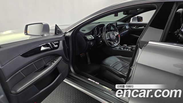 Mercedes-Benz CLS-Class 2015 — photo 10