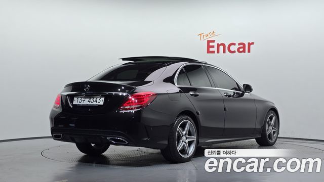 Mercedes-Benz C-Class 2017 — photo 2