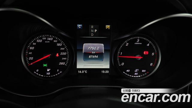Mercedes-Benz C-Class 2017 — photo 8