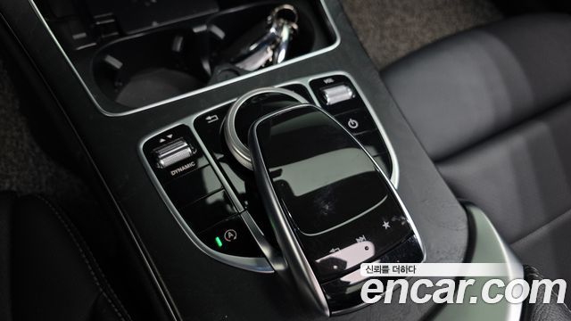 Mercedes-Benz C-Class 2017 — photo 20