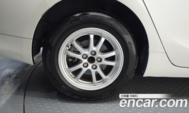 Toyota Prius 2018 — photo 5