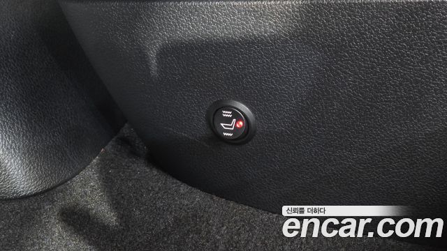 Toyota Prius 2018 — photo 18