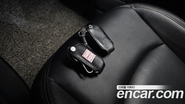 Toyota Prius 2018 — photo 21