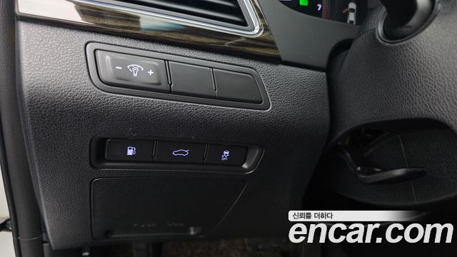 Hyundai Sonata 2017 — photo 19