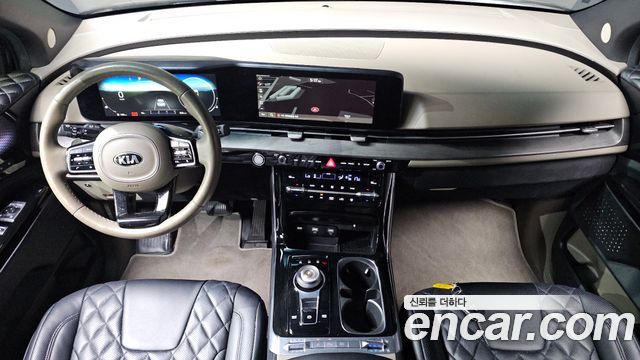 Kia Canival 2021 — photo 10