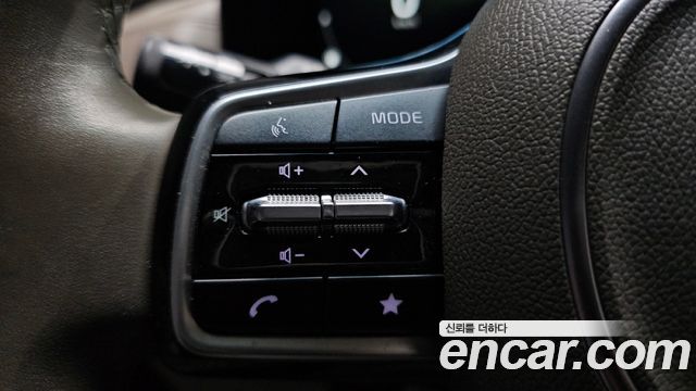 Kia Canival 2021 — photo 30
