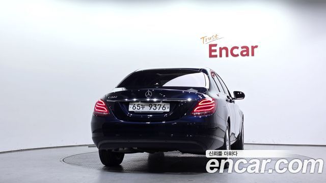 Mercedes-Benz C-Class 2017 — photo 4