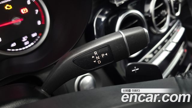 Mercedes-Benz C-Class 2017 — photo 9