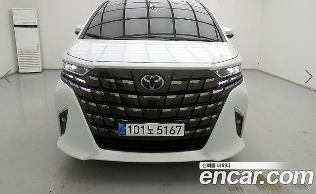 Toyota Alphard 2024 — photo 2