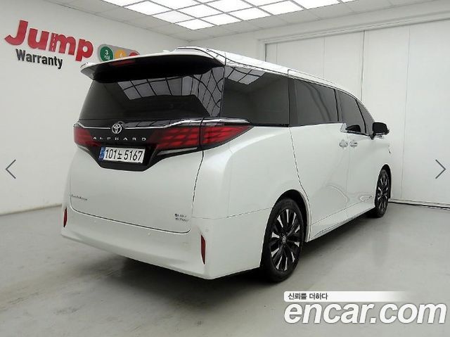 Toyota Alphard 2024 — photo 4
