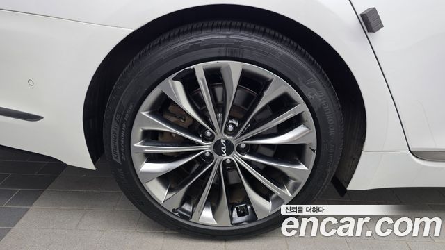 Kia K9 2022 — photo 5