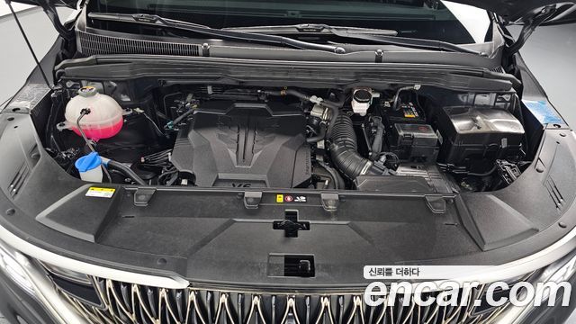 Kia Canival 2023 — photo 6