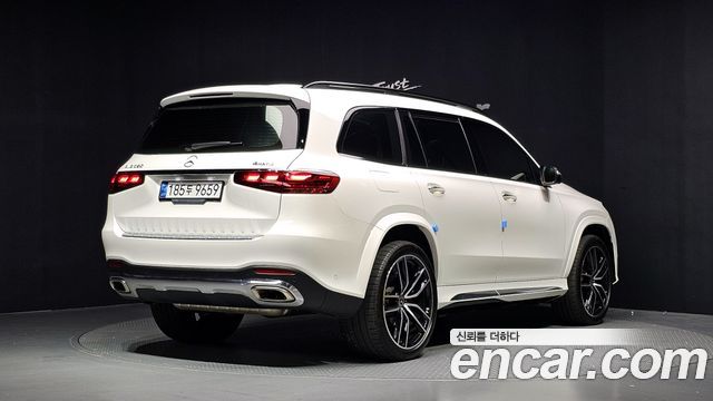 Mercedes-Benz GLS-Class 2024 — photo 2