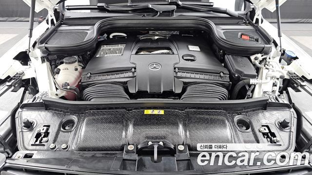 Mercedes-Benz GLS-Class 2024 — photo 6