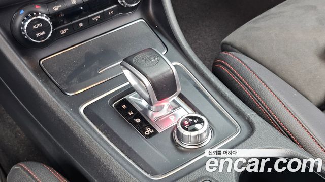 Mercedes-Benz CLA-Class 2018 — photo 12
