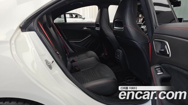 Mercedes-Benz CLA-Class 2018 — photo 18